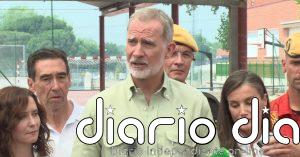 El rey destaca que "la coordinación está siendo ejemplar en todos los sentidos"