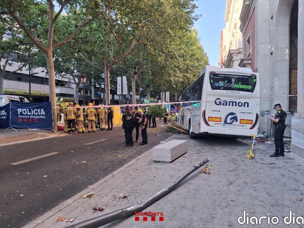 El SEM eleva a 43 los heridos por el autocar accidentado en Lleida, 4 de ellos críticos
