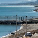 El Tribunal Supremo prohíbe el rechazo en frontera de inmigrantes que llegan a nado a Ceuta o Melilla