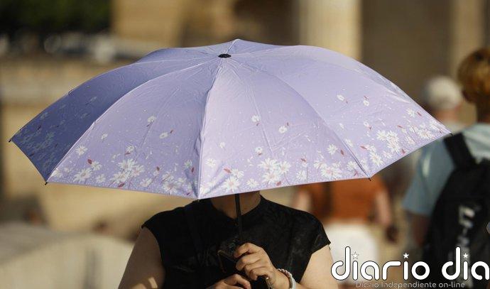 Emergencias de Andalucía insiste en "extremar" la prudencia ante la ola de calor, con niveles naranjas hasta el lunes