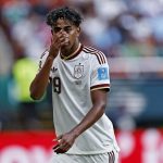 España busca recuperar su identidad rumbo a octavos