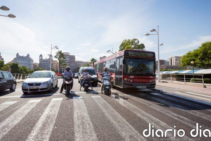 España necesita invertir 3.300 millones anuales para ampliar y electrificar su transporte público, según ATUC