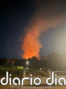 Estabilizado el nuevo incendio forestal en Boborás (Ourense)