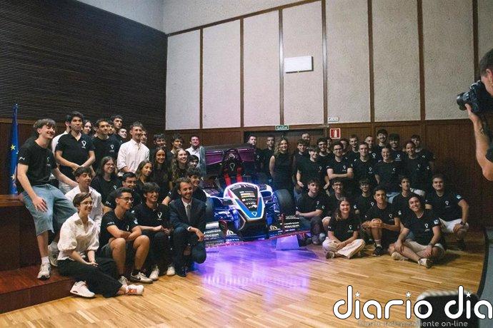 Estudiantes de la UVigo ponen rumbo a Austria para iniciar la temporada de Formula Student en Spielberg