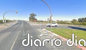Evacuados al hospital seis heridos, entre ellos un bebé, tras un accidente de tráfico en Gibraleón (Huelva)