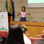 Experta del CSIC señala en la UNIA que el agua regenerada con un tratamiento correcto "es igual de válida" para cultivo