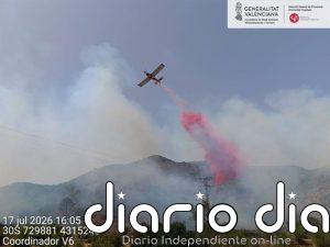 Extinguido el incendio de Llutxent iniciado el viernes desde una planta de biomasa y que se extendió a terreno forestal