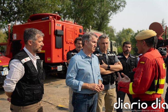 Feijóo destaca la coordinación y el compromiso de los operativos en los incendios y pide no "tensionar"