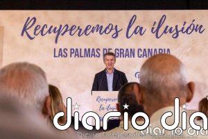 Feijóo enmarca en el "sarcasmo" el artículo de Rajoy: "Como él mismo diría, hay bromas que hacen gracia y otras que no"