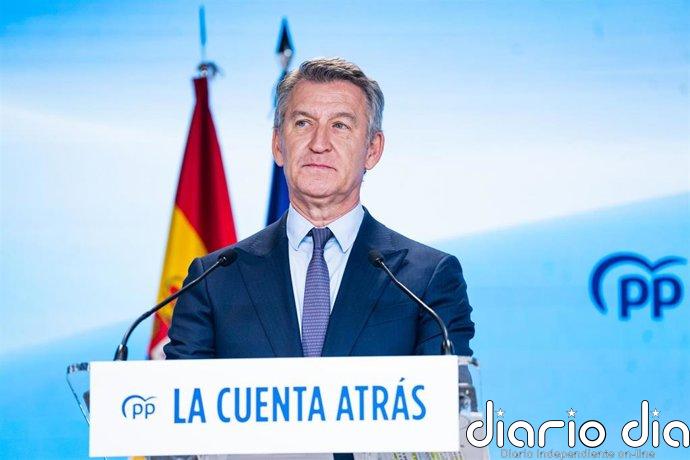 Feijóo pide a las administraciones una respuesta "a la altura" ante los incendios: "Hay un gran riesgo para los vecinos"