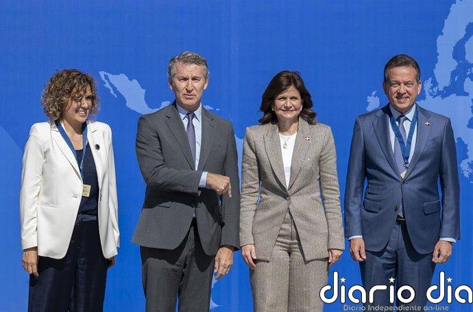 Feijóo retrata a Sánchez como "presidente autoritario" y dice que España sufre "la amenaza de una democracia debilitada"