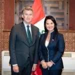 Feijóo se encuentra con Keiko Fujimori en la víspera de su toma de posesión como presidenta de Perú