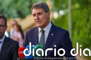Fernández acusa al PP de privar a Andalucía de 1.100 millones para servicios públicos al tumbar la senda de déficit