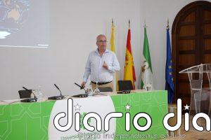 Filósofo sugiere en la UNIA "indicios" de una conexión entre el "relato platónico de la Atlántida y el mundo megalítico"
