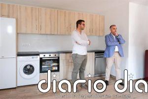 Fomento rehabilita las escuelas de Sarceda como vivienda pública de alquiler asequible