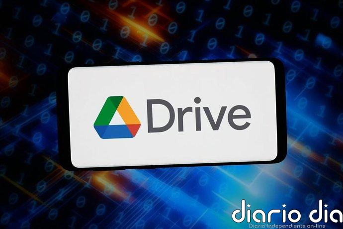 Google despliega la copia de los documentos descargados en el móvil en Drive y más ajustes para configurar el 'backup'