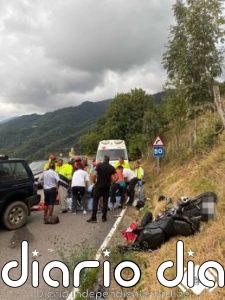 Herido grave un motorista al chocar con un todoterreno en la AS-230 en Quirós