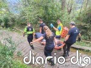 Herido tras sufrir una caída en el camino de acceso a la vía de escalada de Otura, Morcín
