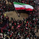 Irán advierte de una guerra "total" si EEUU continúa "dos o tres días más" con sus ataques