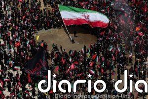 Irán advierte de una guerra "total" si EEUU continúa "dos o tres días más" con sus ataques