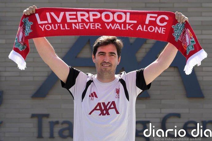 Iraola: "Entiendo que el Liverpool es un club enorme, estoy preparado"