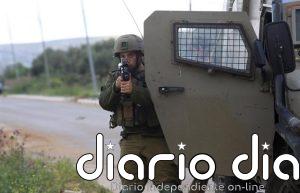 Israel detiene en Cisjordania a dos palestinos sospechosos de "fabricar explosivos"