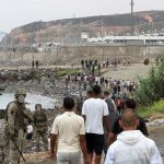 Italia cierra la frontera marítima y aérea con España en pleno choque por la crisis en Ceuta