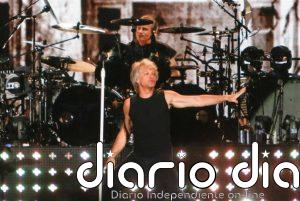 Jon Bon Jovi detiene su show en pleno concierto en el Madison Square Garden por problemas de salud