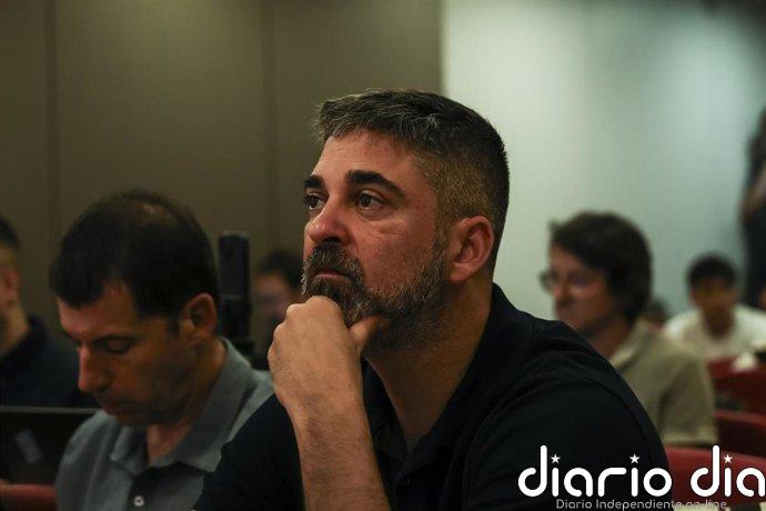 Juan Carlos Navarro pasa de mánager general a mentor de jugadores jóvenes en el Barça