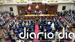 Keiko Fujimori ofrece mano dura y amplía programas sociales