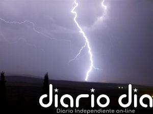 La AEMET eleva a naranja el aviso por tormentas en el litoral, el centro y el valle de Villaverde