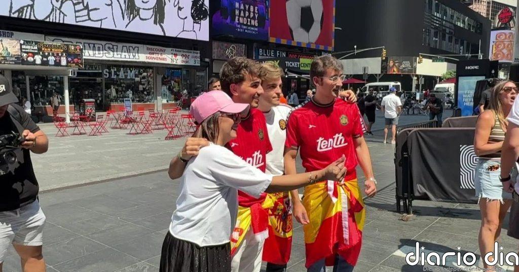 La afición española toma las calles de Nueva York