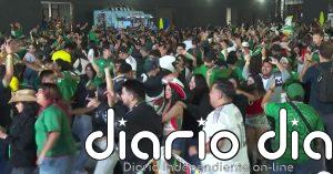 La afición mexicana celebra un pase histórico a octavos de final