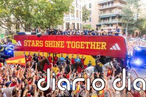 La apoteósica celebración de 'La Roja' en Cibeles: bailes, risas, emoción, y Aitana convertida en el talismán