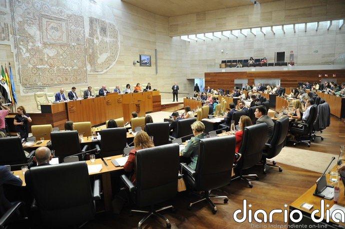 La Asamblea de Extremadura descarta celebrar en 2026 el Debate sobre el Estado la Región