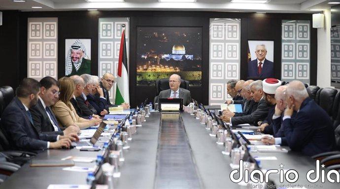 La Autoridad Palestina plantea crear una empresa petrolera estatal para paliar la escasez de combustible
