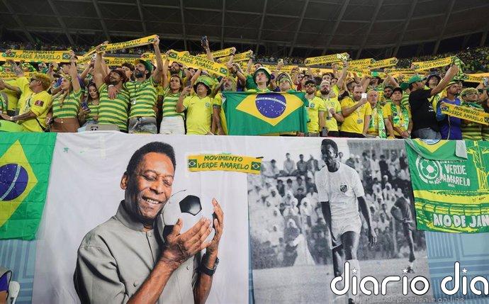 La camiseta que Pelé llevó en la final del Mundial 58' se vende por 4,9 millones de dólares