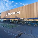 La CNMC aprueba con compromisos y condiciones que Decathlon compre varios activos de Intersport