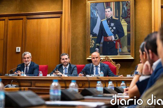 La Diputación de Almería aprueba más de 4,5 millones de euros para inversiones y ayudas a los pueblos
