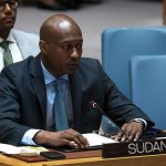 La economía de guerra de Sudán es financiada por la goma arábiga y el oro