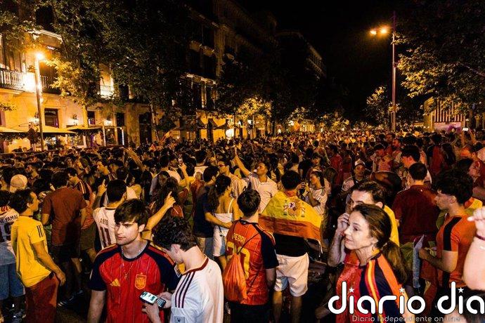 La fiesta de la selección alrededor de Cibeles provoca el cierre progresivo de la plaza y afecciones en Atocha