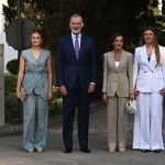 La Infanta Sofía ejerce como presidenta de honor de la Fundación Ibercaja arropada por los Reyes y Leonor
