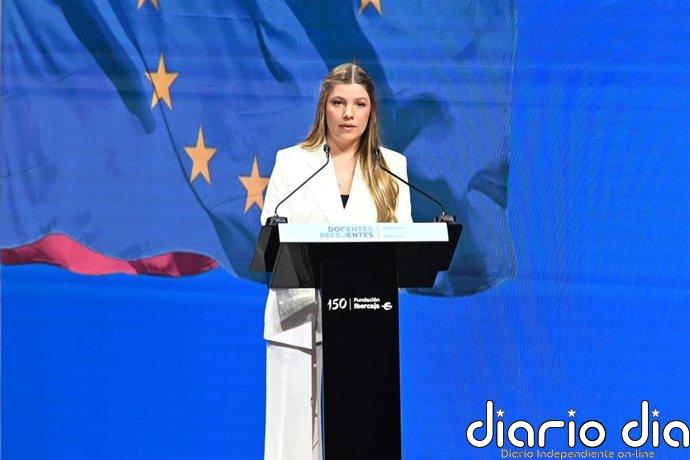 La Infanta Sofía reconoce la profesión docente: "Es de un valor que va más allá de lo estratégico, entra en lo esencial"