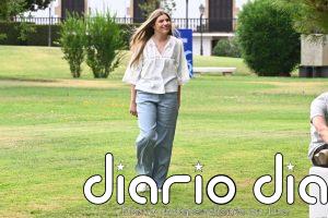 La Infanta Sofía sorprende con su inesperada y relajada reaparición en Zaragoza horas antes de lo previsto