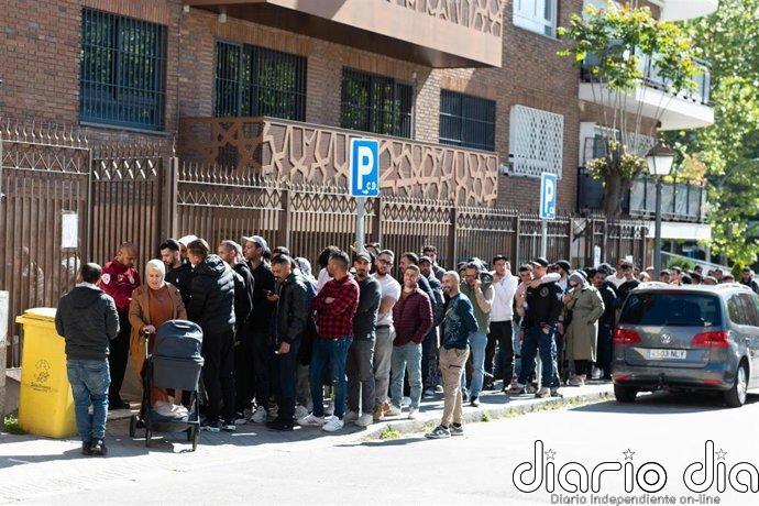 La inquietud por la inmigración se dispara en plena regularización y escala a segundo problema de España, según el CIS
