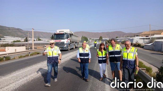 La Junta destina más de 341.000 euros a mejorar el firme de la A-350 y la A-358 en Almería