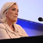 La Justicia de Francia condena a tres años de prisión y 15 meses de inhabilitación a Marine Le Pen