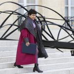 La ministra de Transición Ecológica francesa dimitirá tras la reintroducción de pesticidas en una ley de agricultura