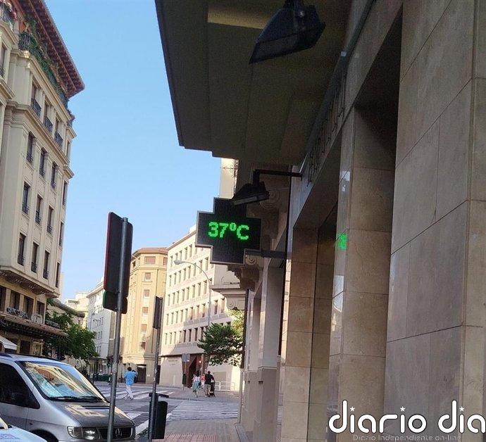 La ola de calor regresa a Navarra este domingo con el centro y Ribera en aviso amarillo