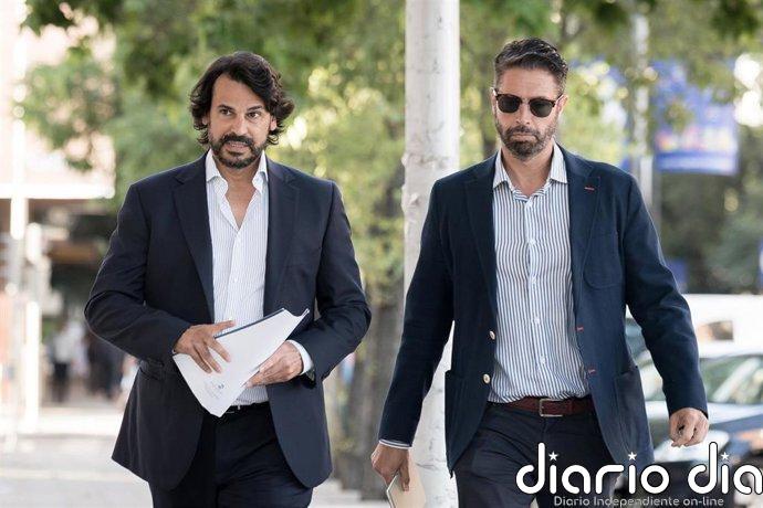 La pareja de Ayuso apoya acelerar la investigación de pieza separada y carga contra el PSOE por su "uso político"